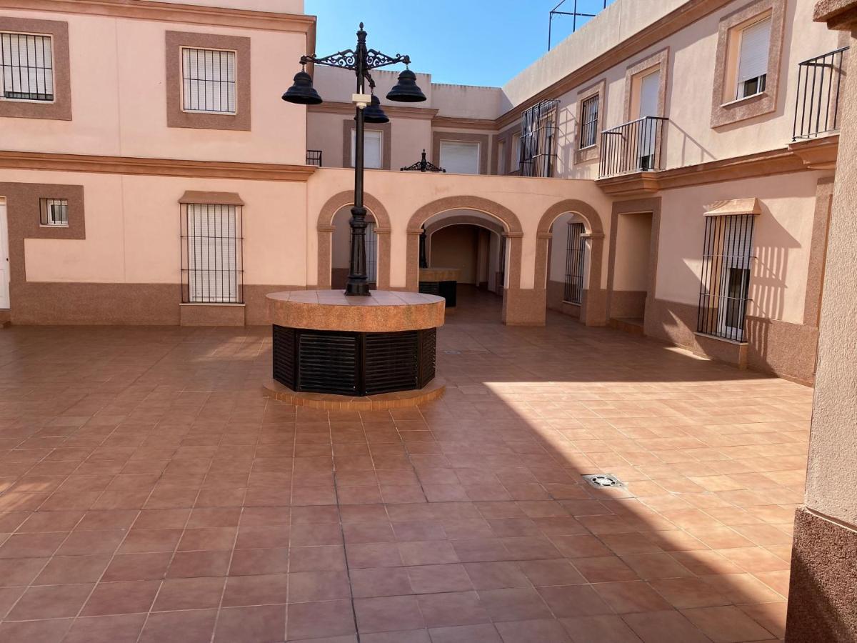 Sevilla. Gerena Casa Rural Para Familia O Profesionales Екстериор снимка